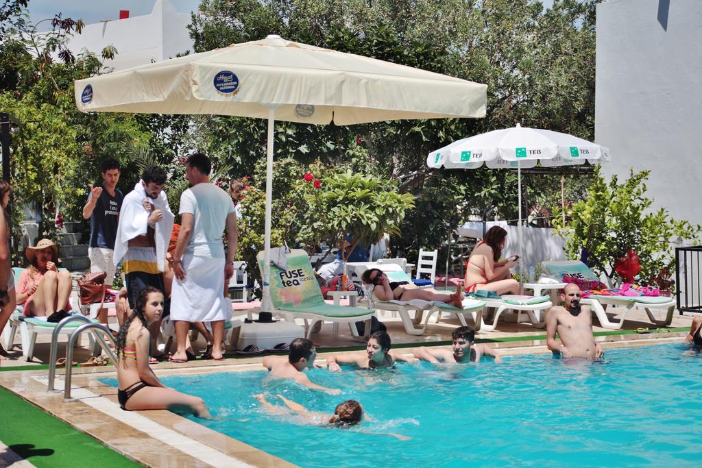 Can Hotel Бодрум Екстер'єр фото